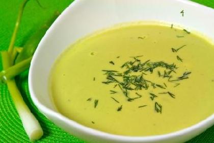 شوربة خضار طازجة باردة