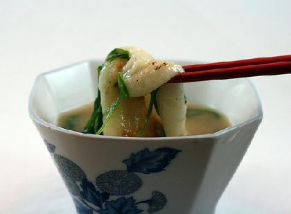 شوربة كعك الأرز مع الجمبري