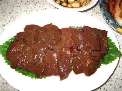 كبدة نيئة